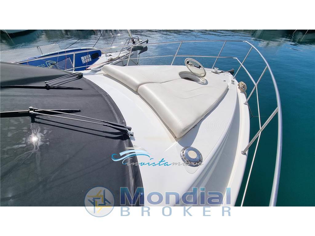Azimut 42 fly