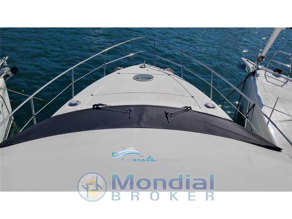 Azimut 42 fly