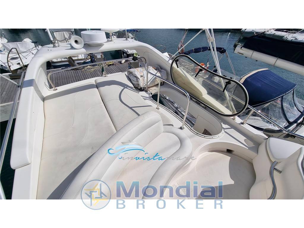 Azimut 42 fly