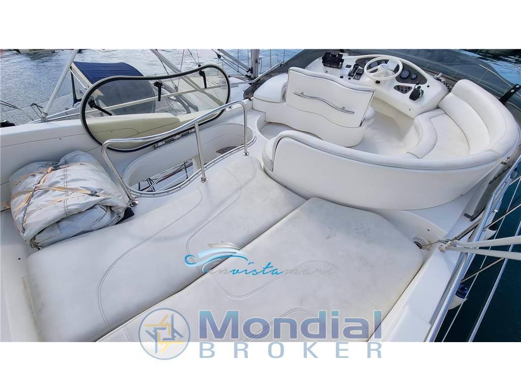 Azimut 42 fly