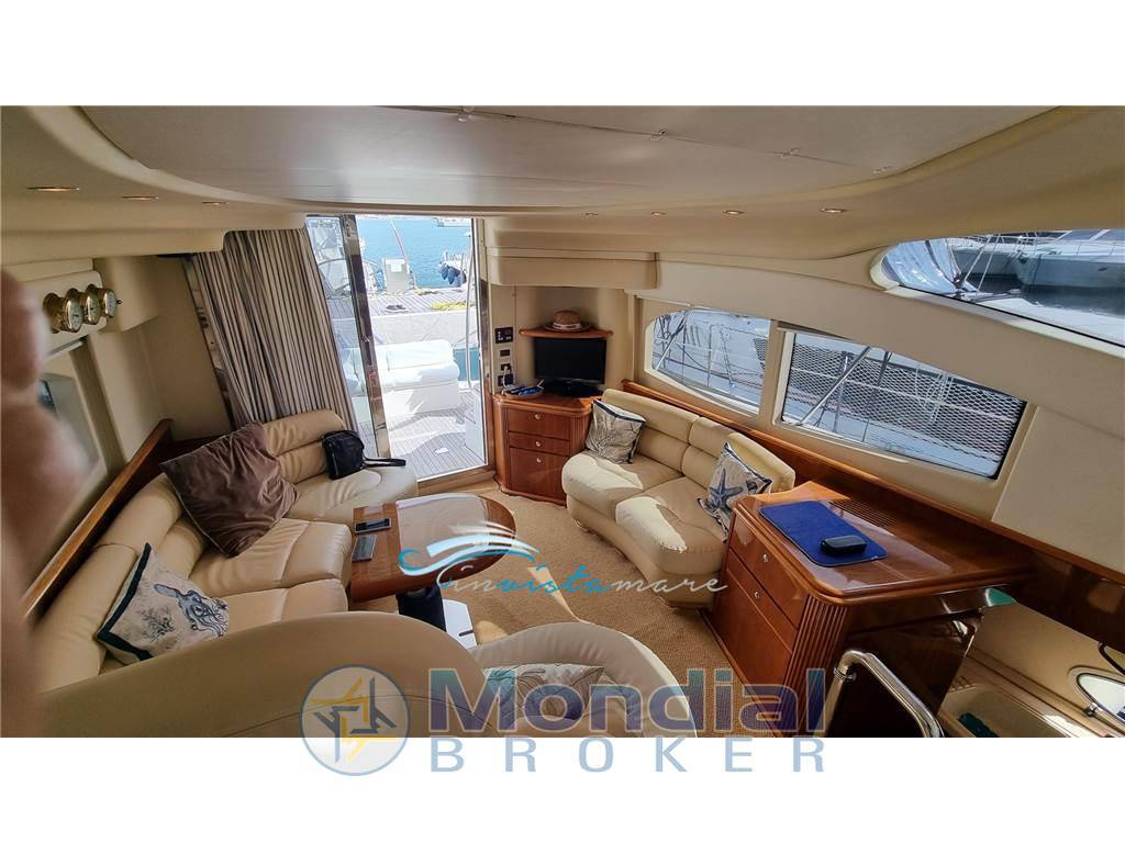 Azimut 42 fly