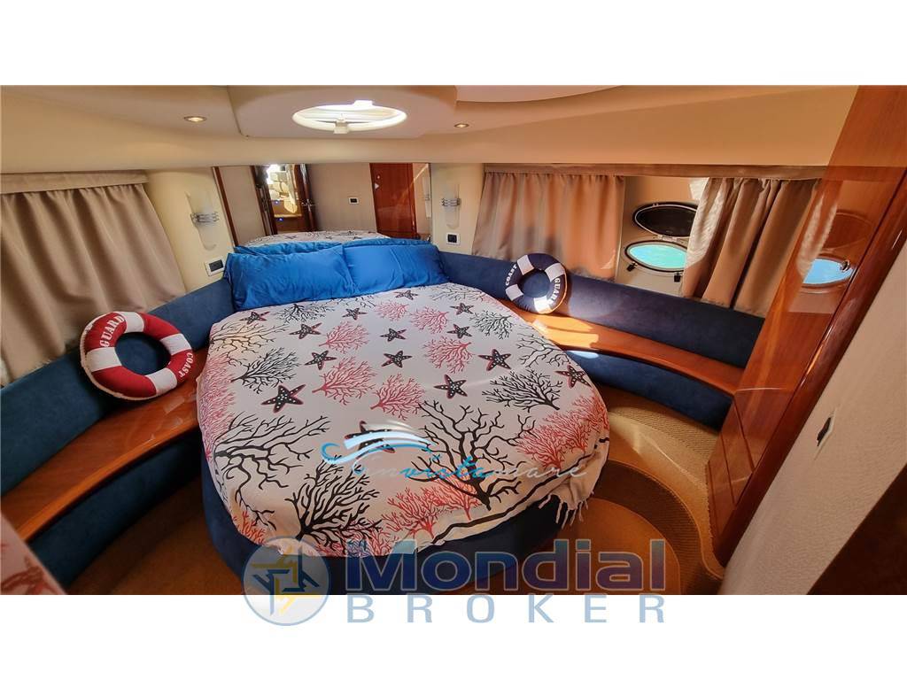 Azimut 42 fly