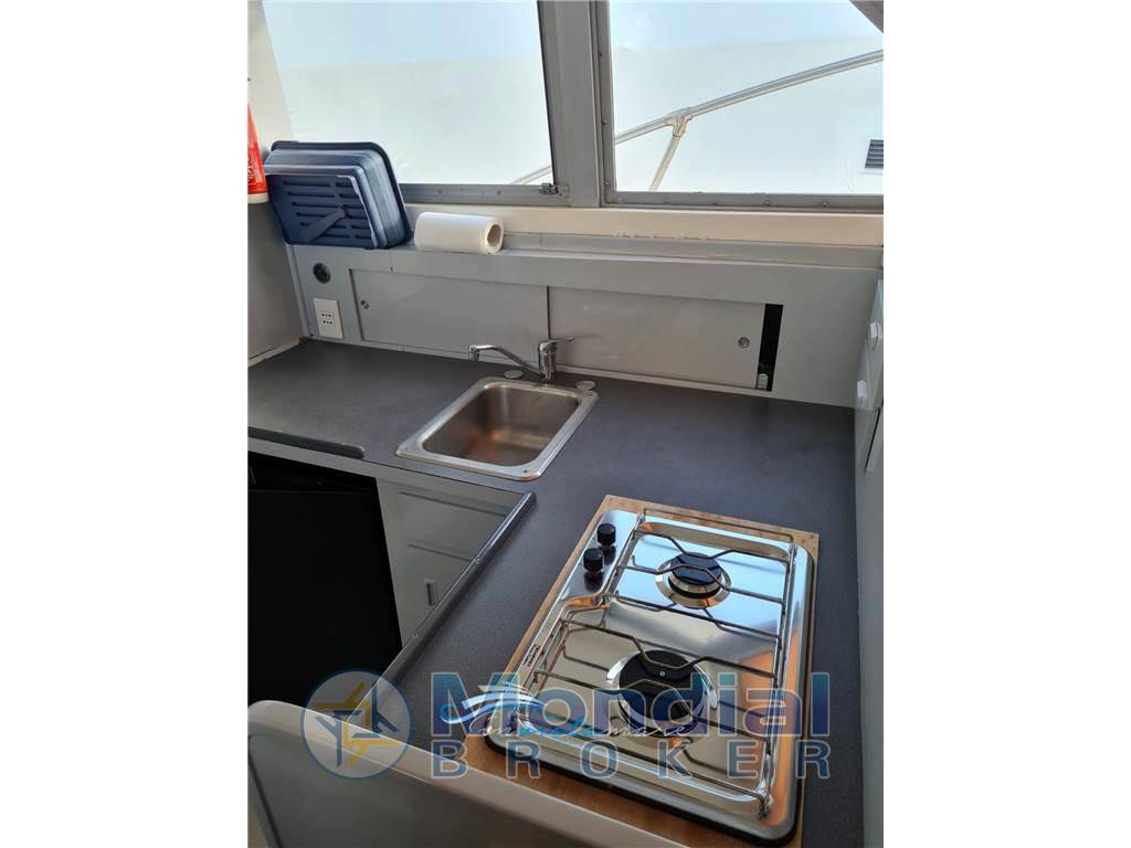 Bertram yacht 33' sf