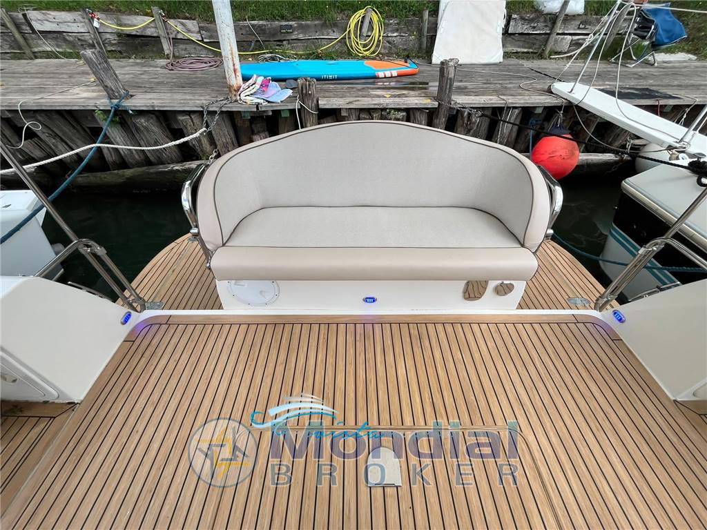 Blue navy 430 cruiser