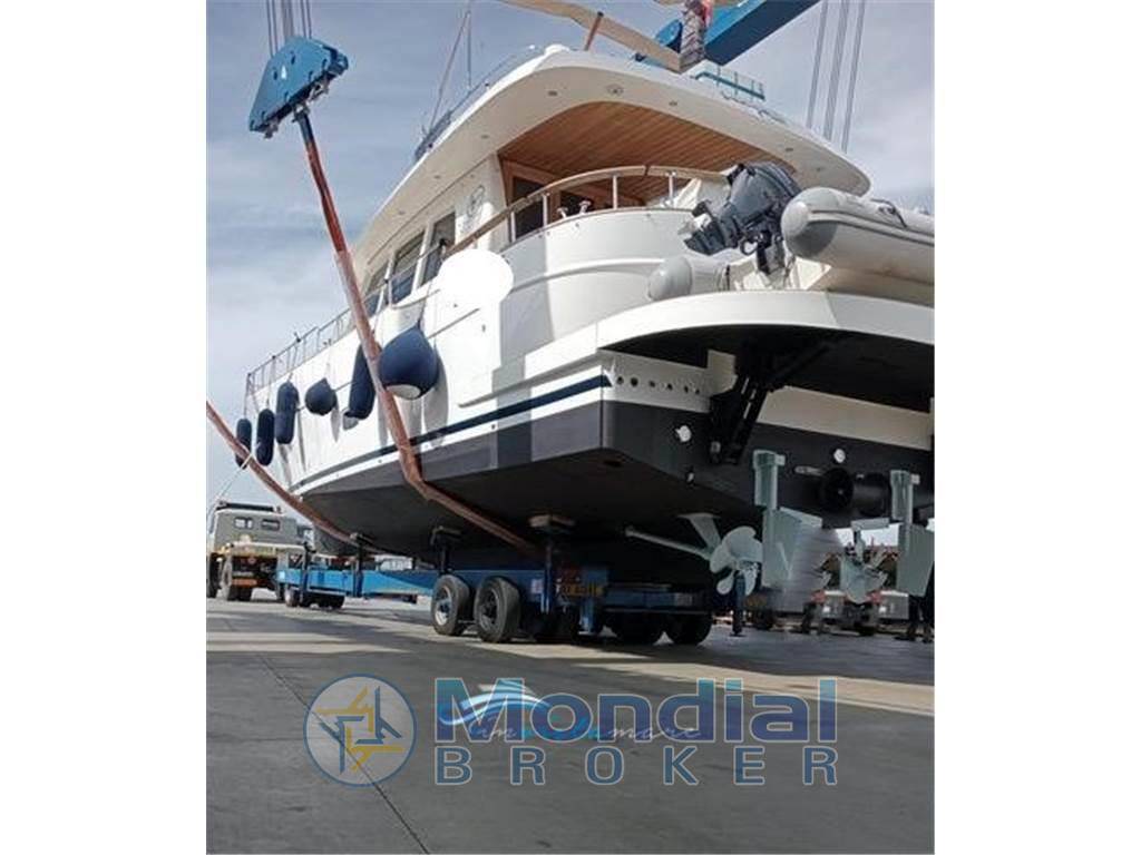 Sasga yachts Minorchina 54 fly