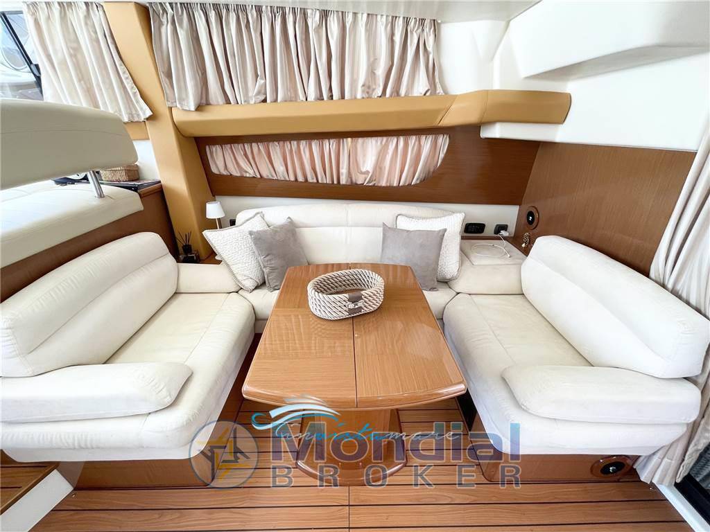Jeanneau Prestige 42 fly