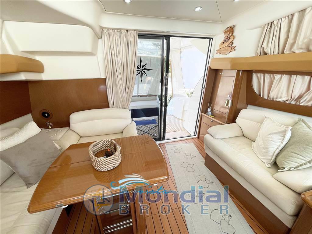 Jeanneau Prestige 42 fly