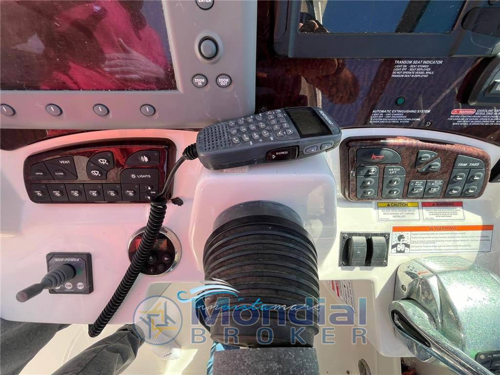 Sea ray 335 da