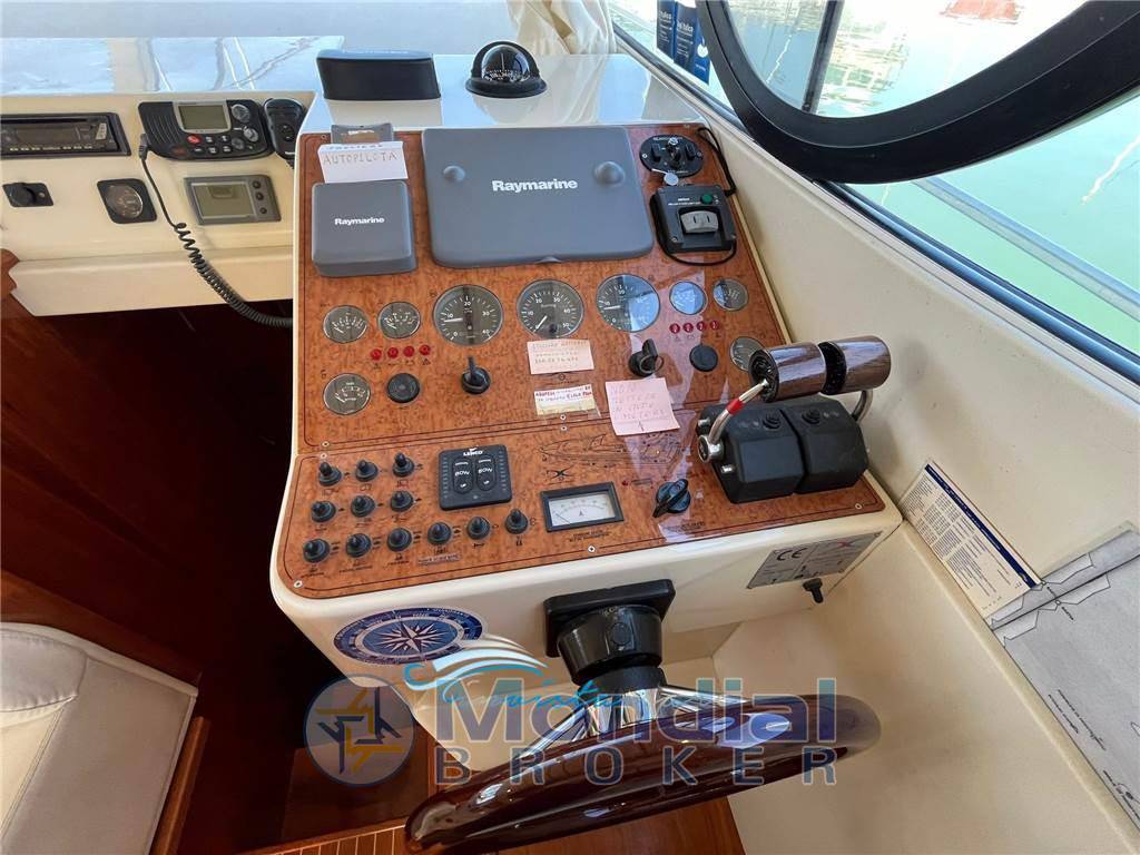 Dellapasqua Dc 11 s flying bridge