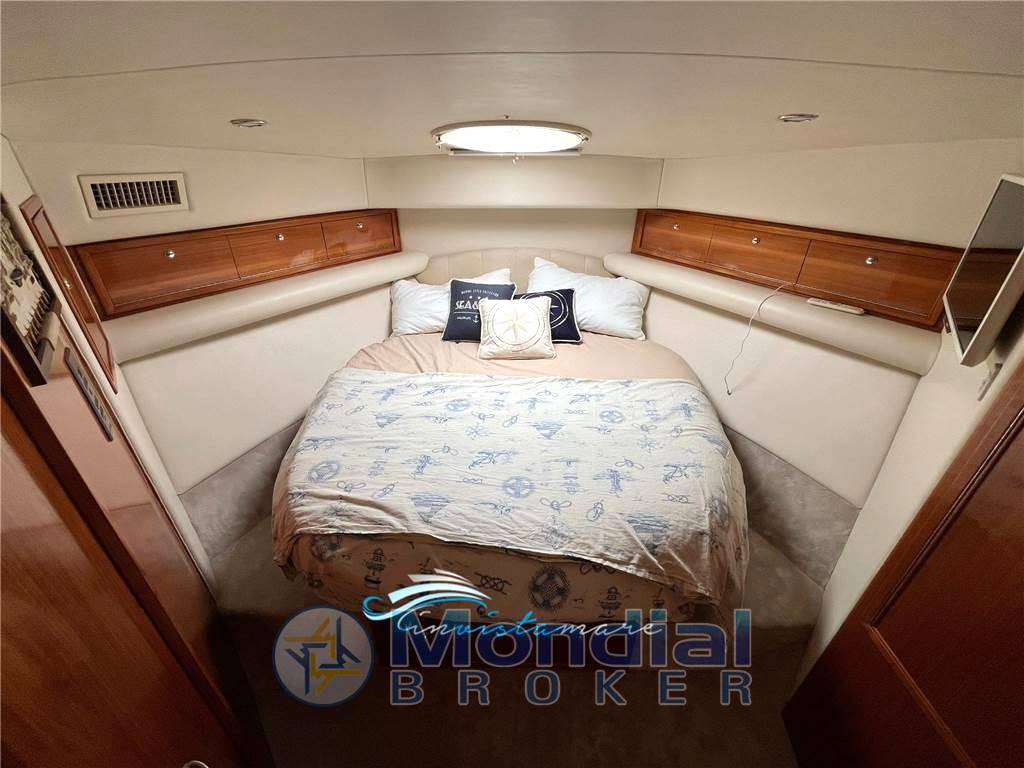 Riviera marine 40 flybridge