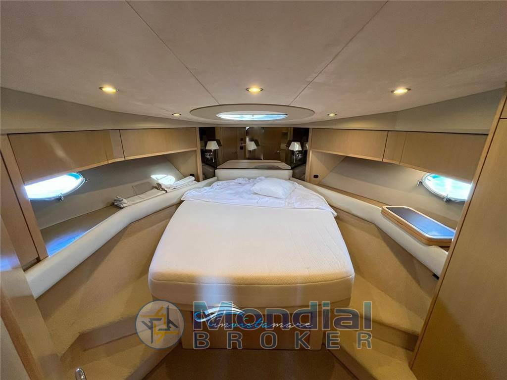 Princess yachts V 53