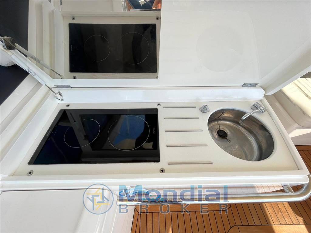 Princess yachts V 53