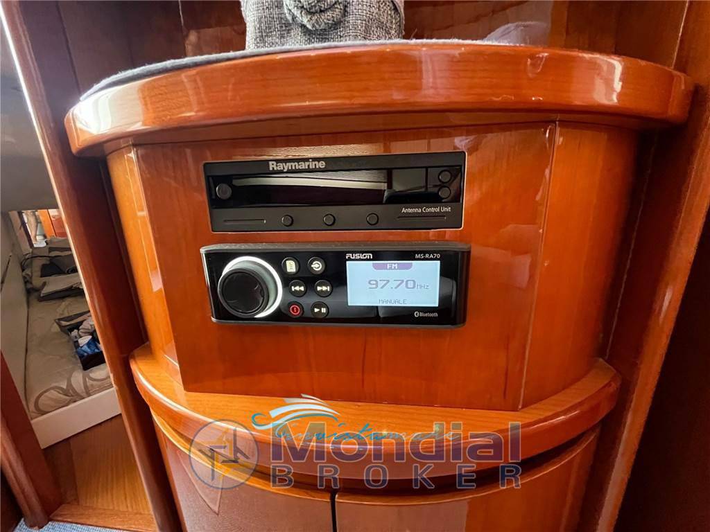 Pershing 50' ht