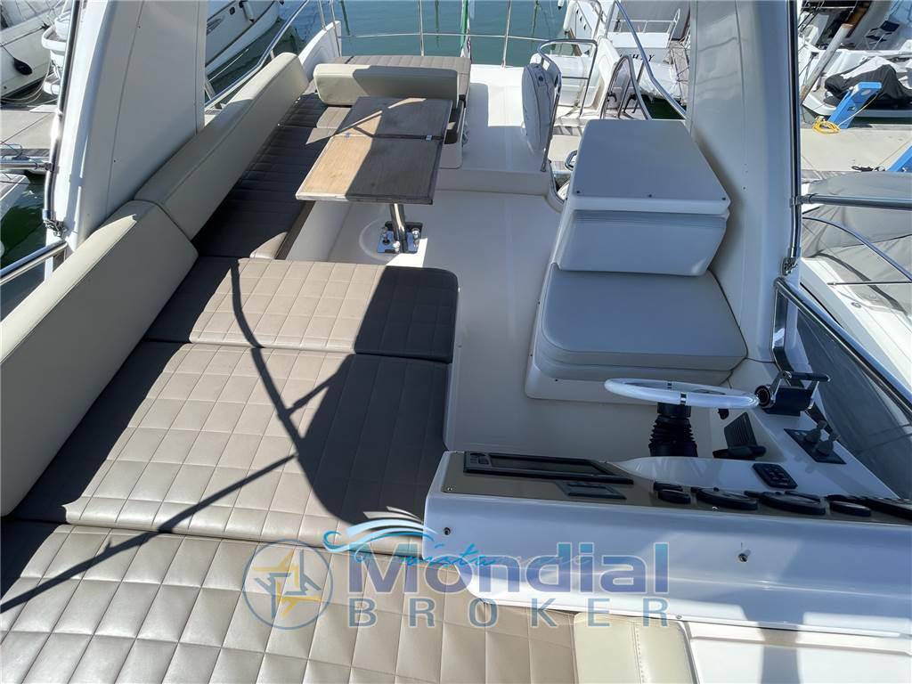 Azimut 53 flybridge