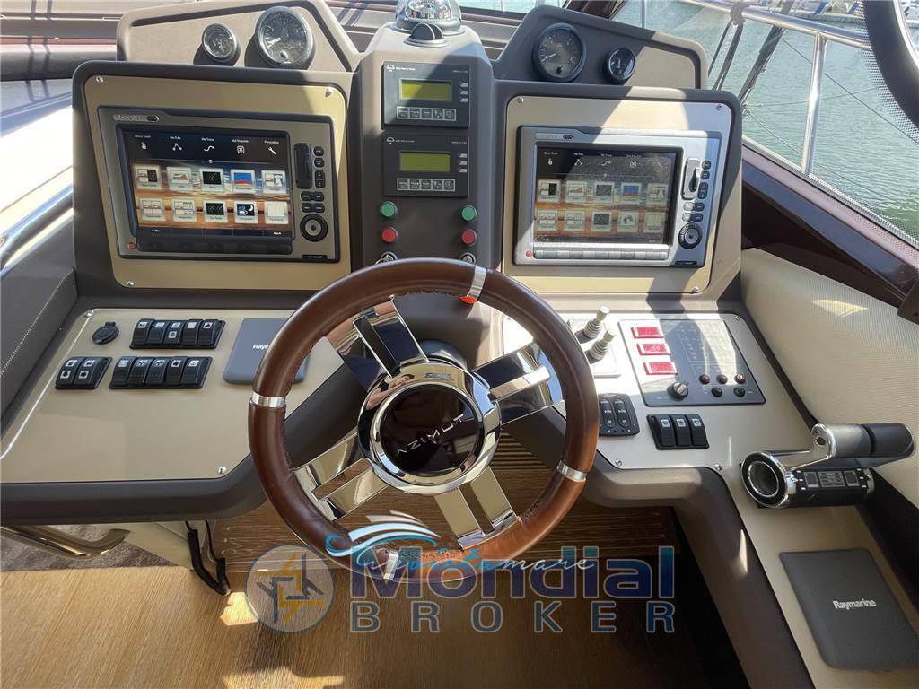 Azimut 53 flybridge