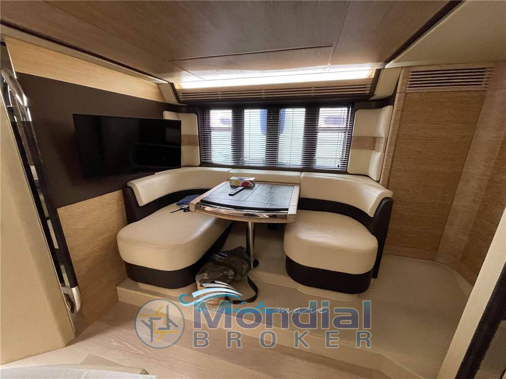 Azimut 64 flybridge