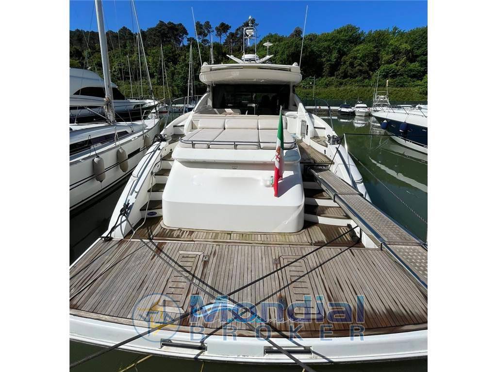 Princess yachts V 62