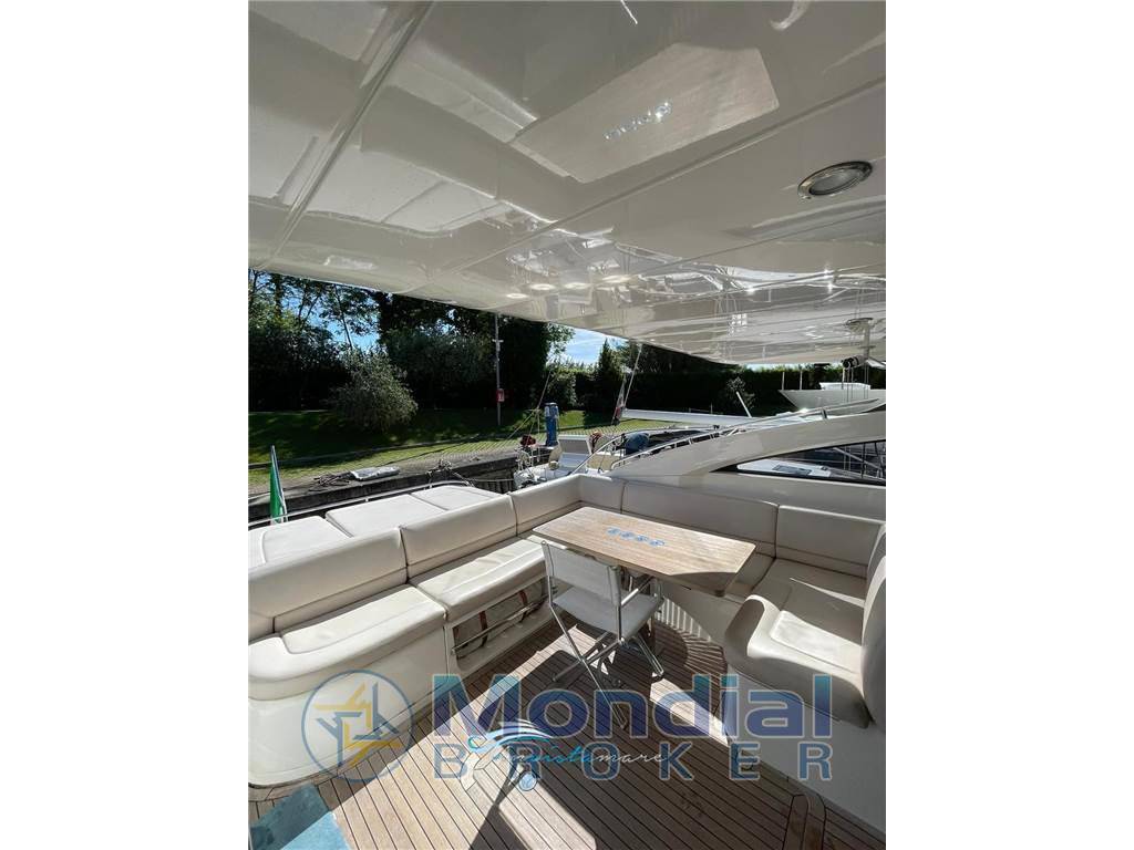 Princess yachts V 62