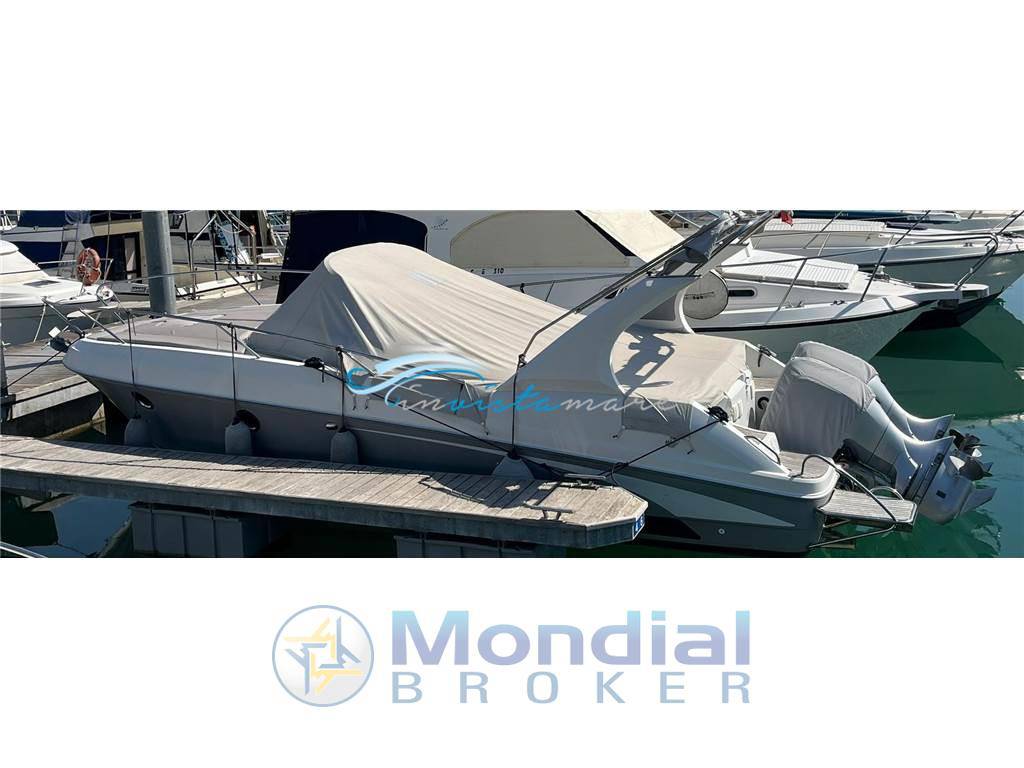 Beneteau Flyer 850 sun deck