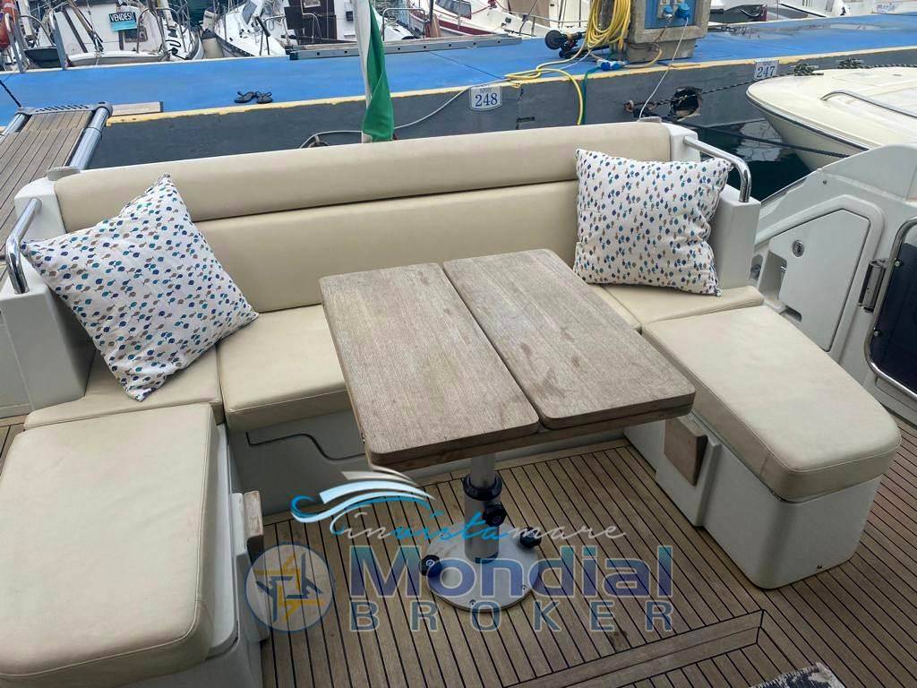 Azimut 43s
