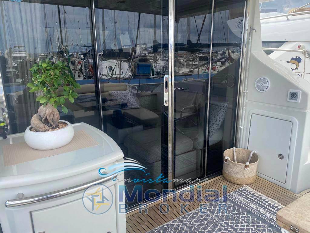 Azimut 43s