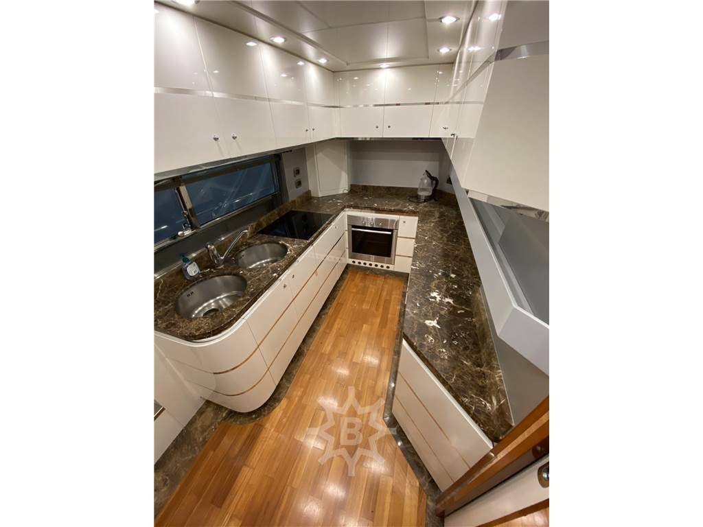 Dominator yachts Dominator 86