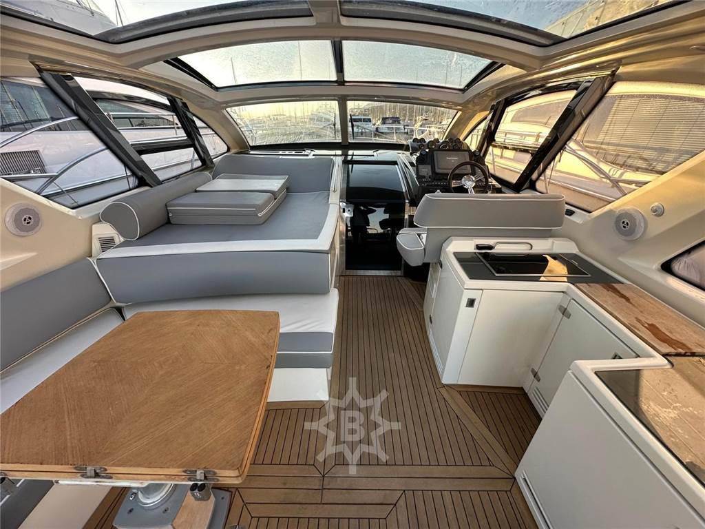 Atlantis 50
