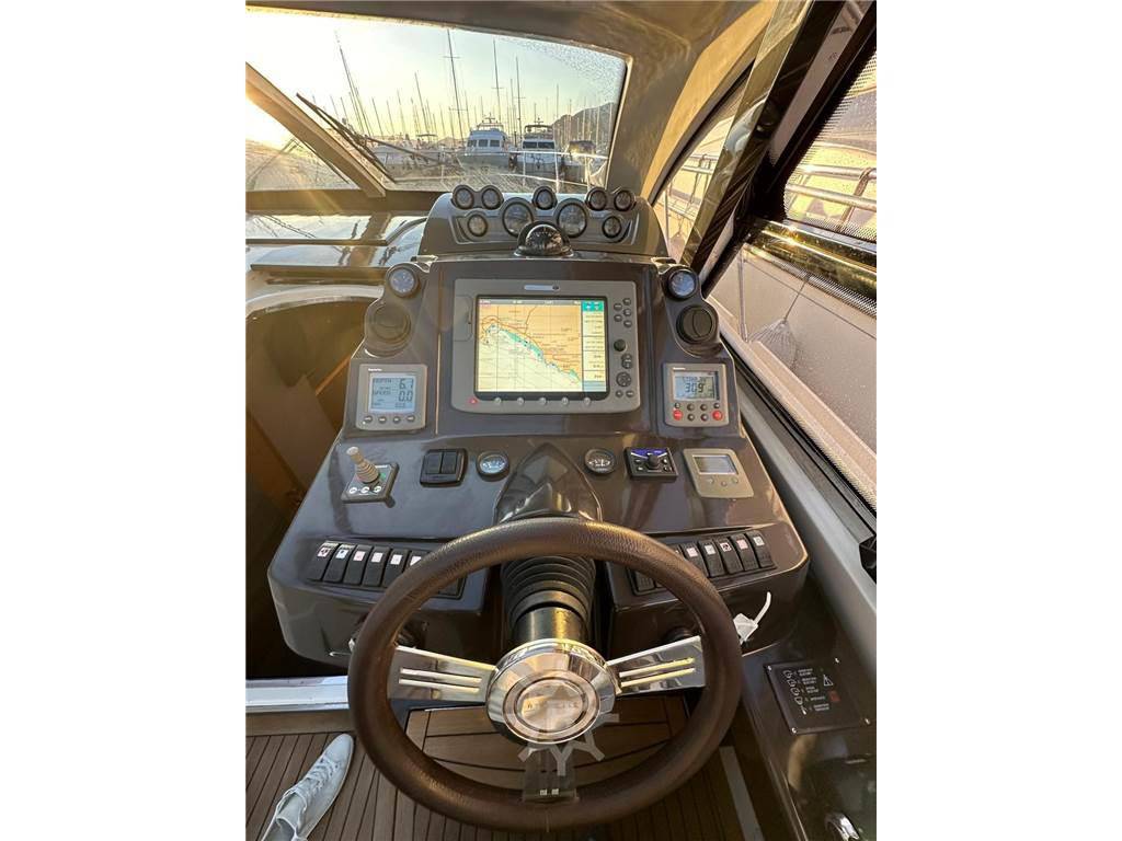 Atlantis 50