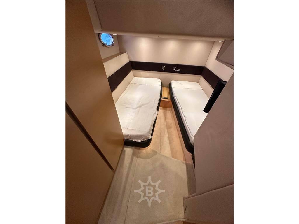 Atlantis 50