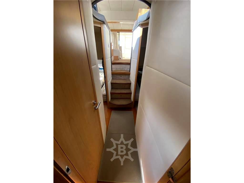 Rodman Muse 44