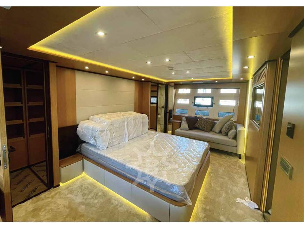 Cantieri di pisa Akhir 108