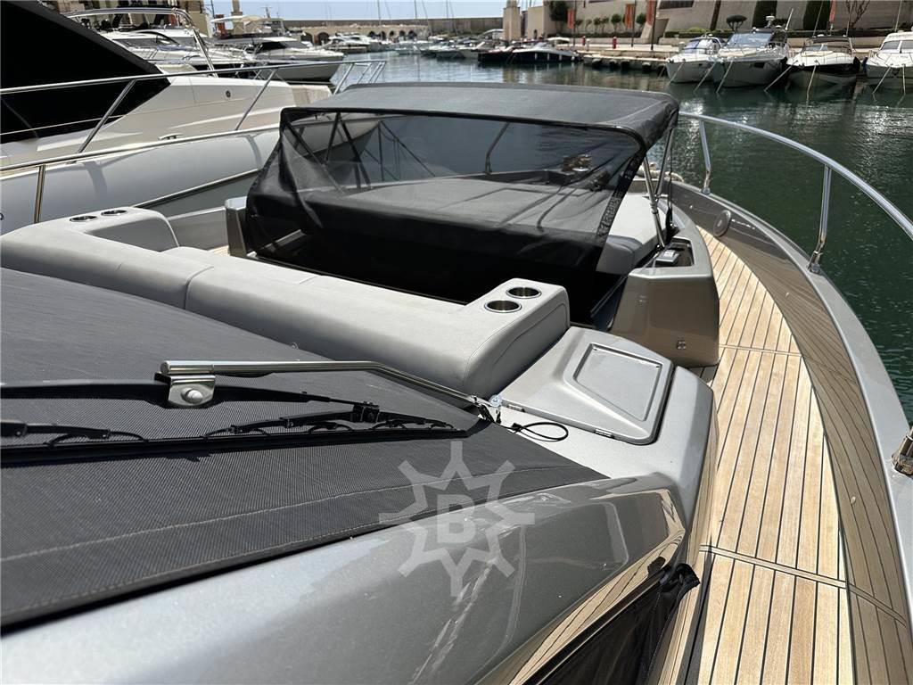 Cranchi E 52 f