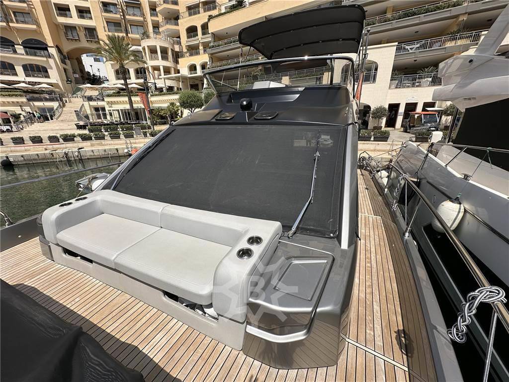 Cranchi E 52 f