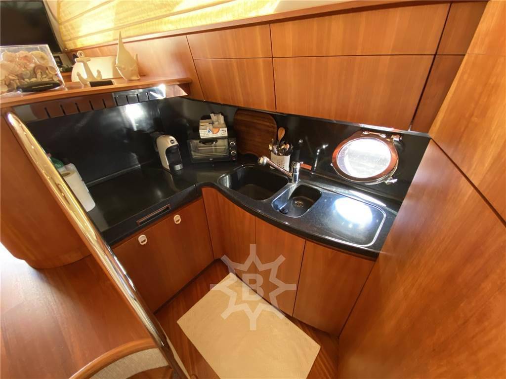 Azimut Az 50