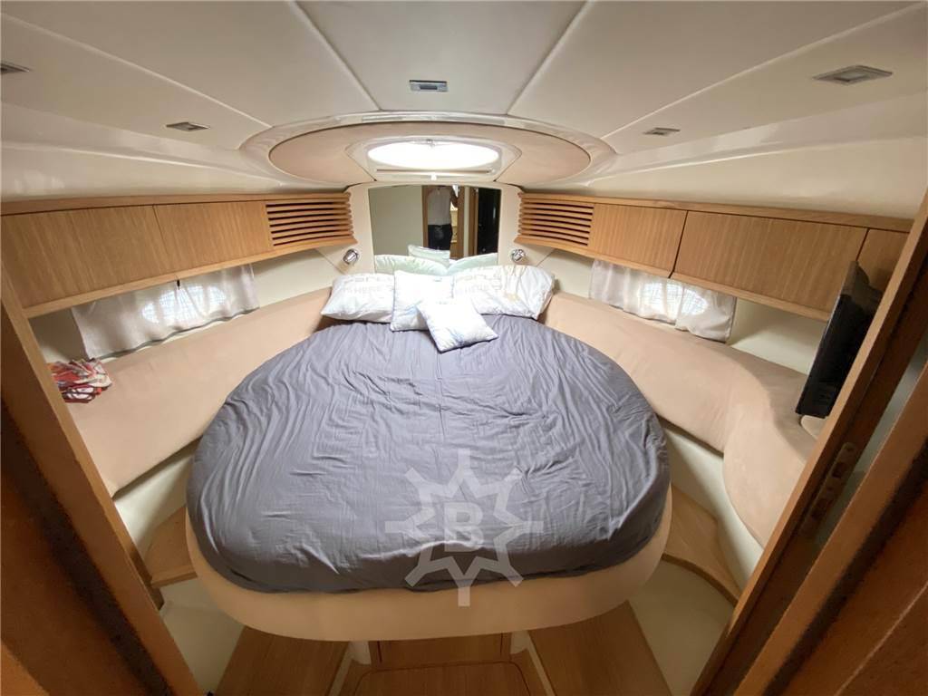 Sessa marine C 42