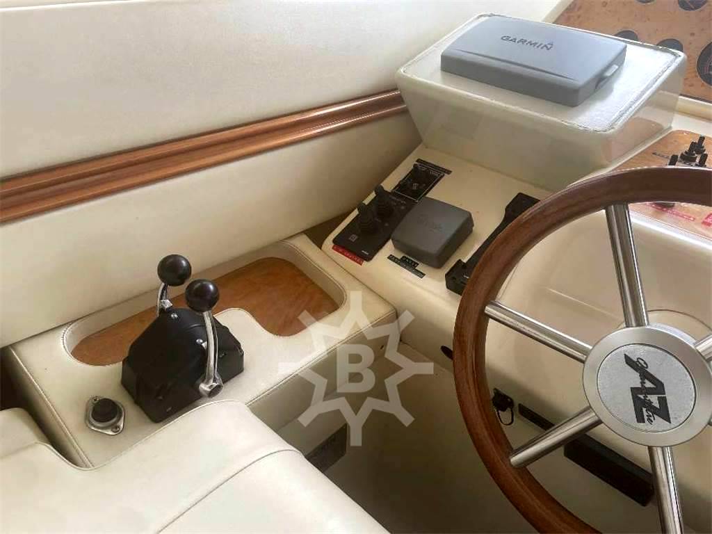 Azimut Az 43