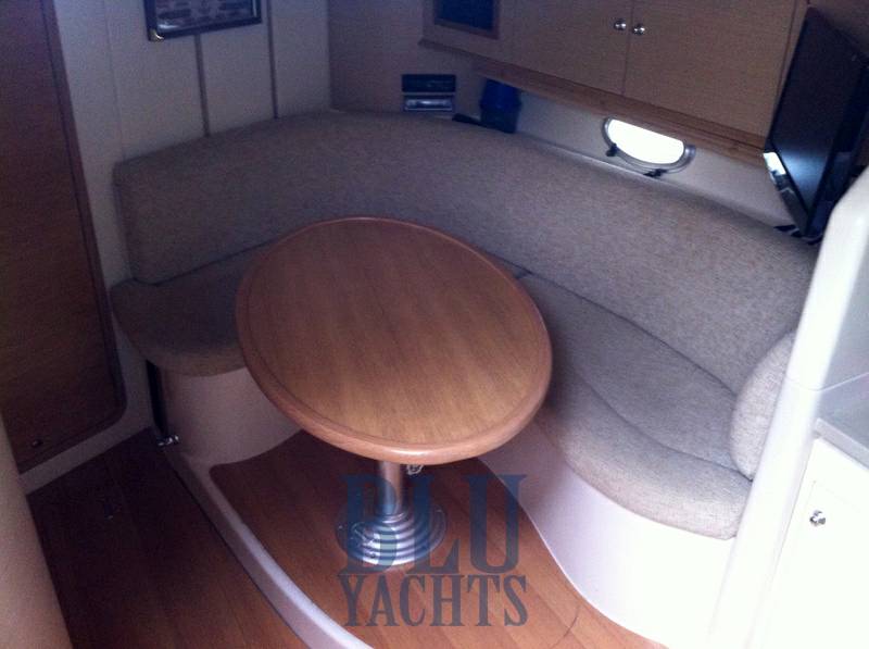 Sessa marine C 35
