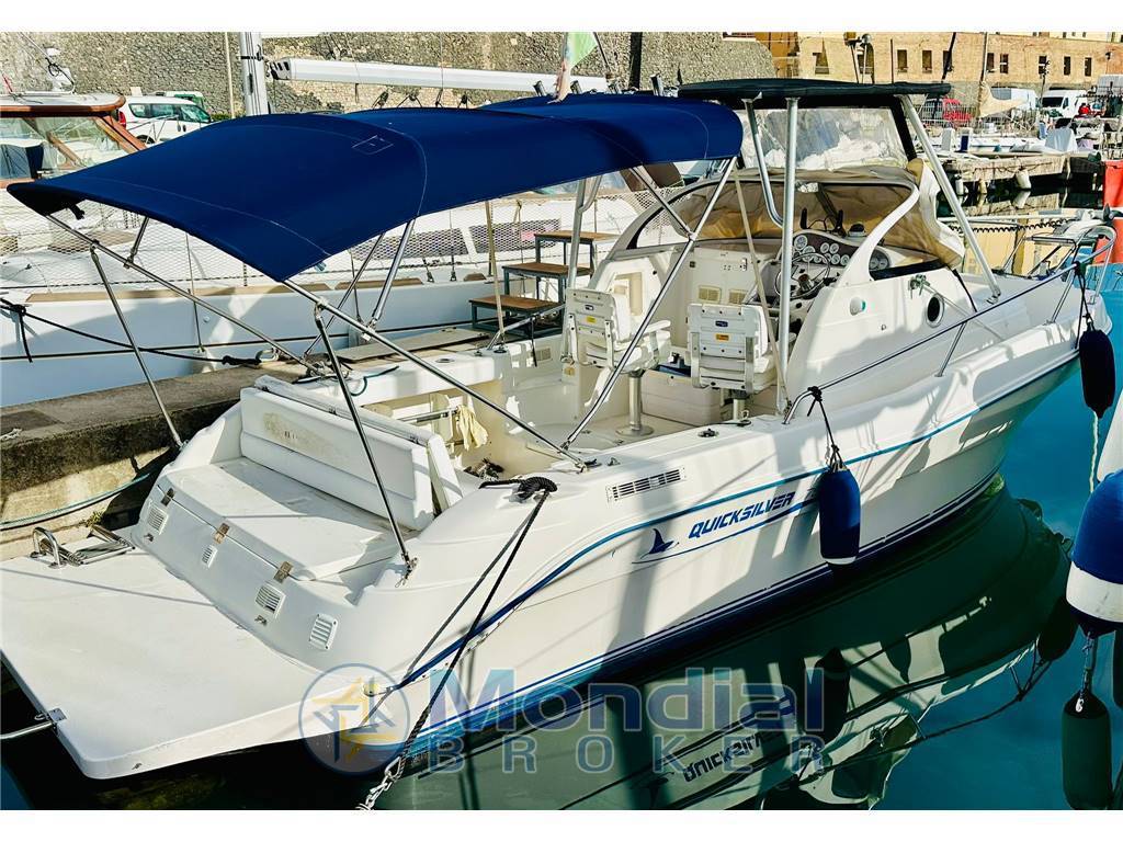 Quicksilver 750 commander