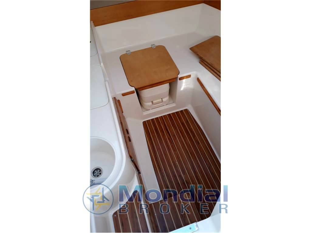 Quicksilver 750 commander