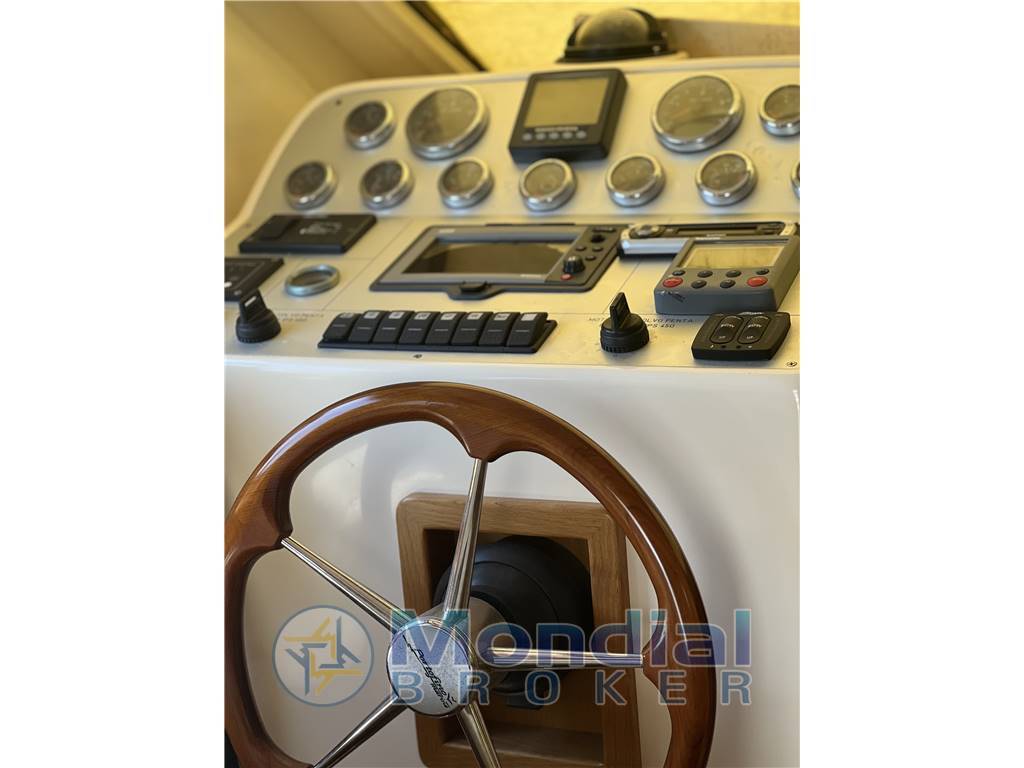 Portofino marine 37 fly