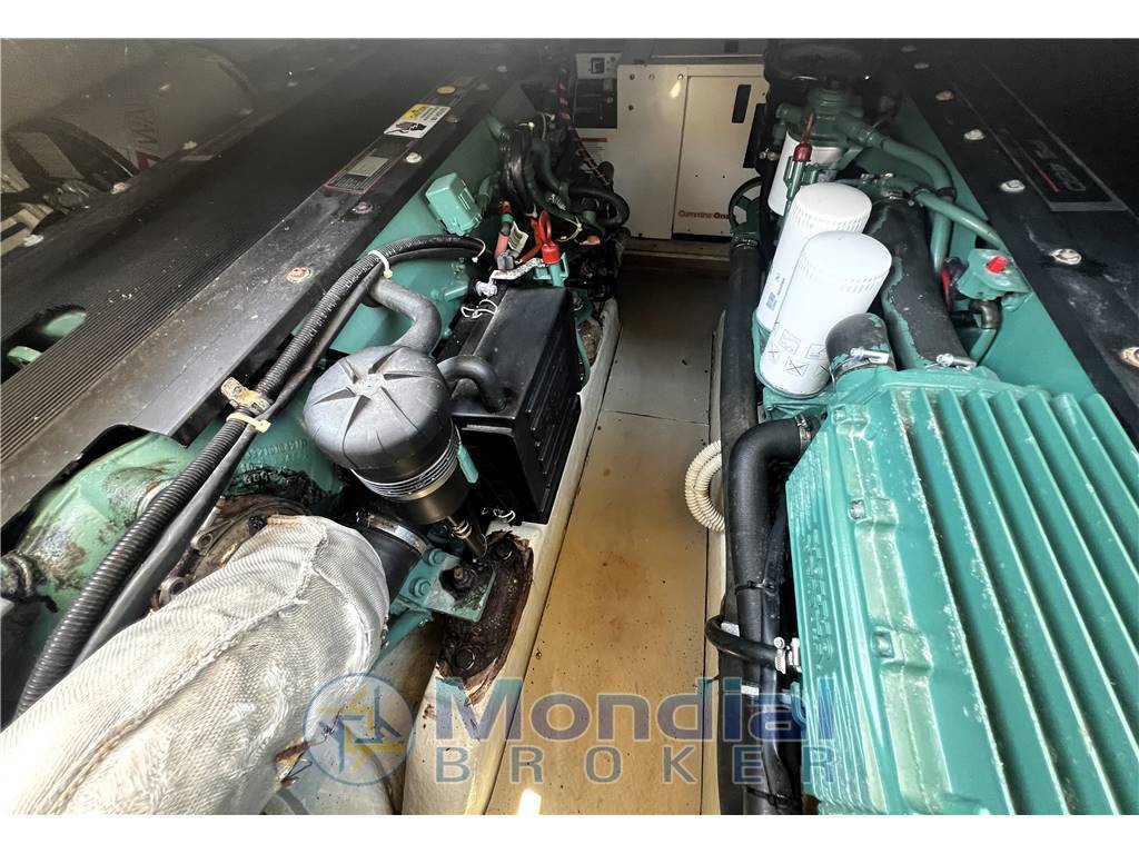Portofino marine 37 fly
