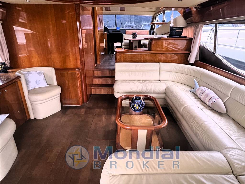 Ferretti 680 fly
