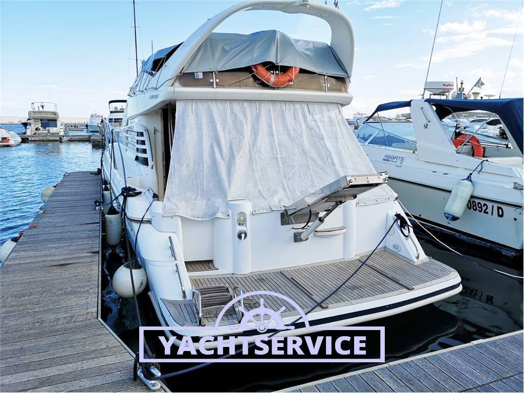 Fairline Squadron 43 fly
