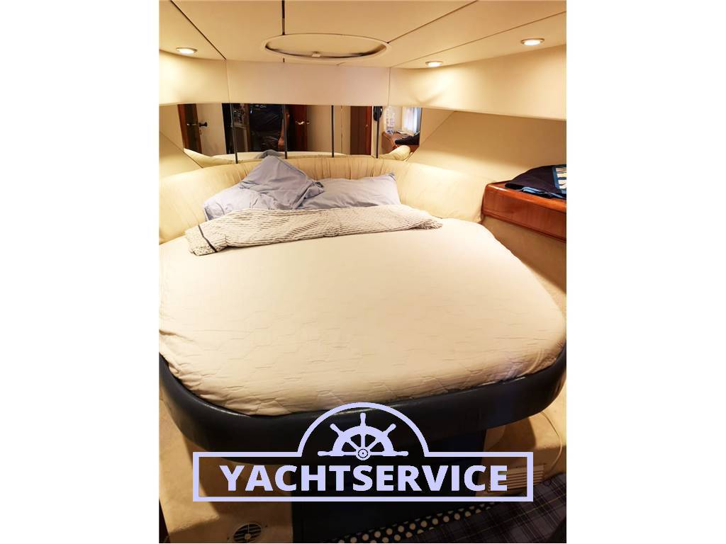 Fairline Squadron 43 fly