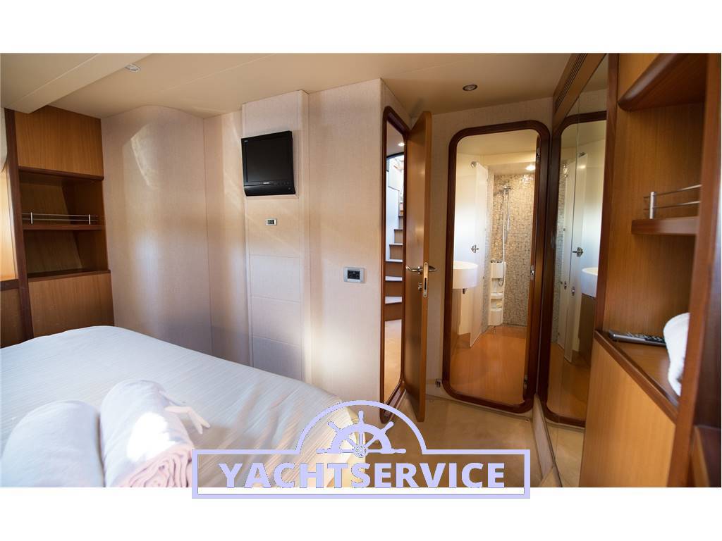 Ferretti 630