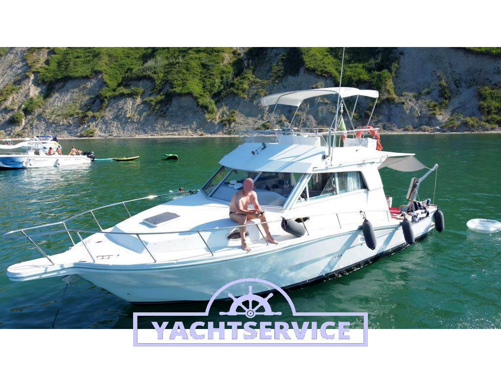 Ferretti 34 fisherman