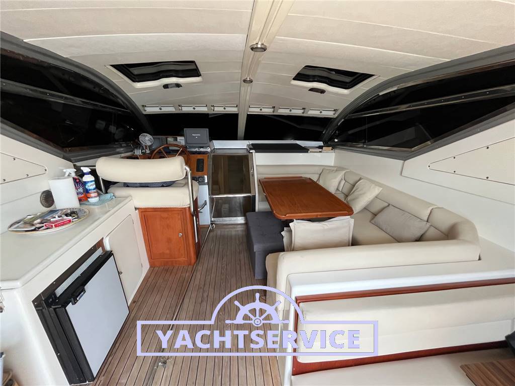 Marchi 42 hard top