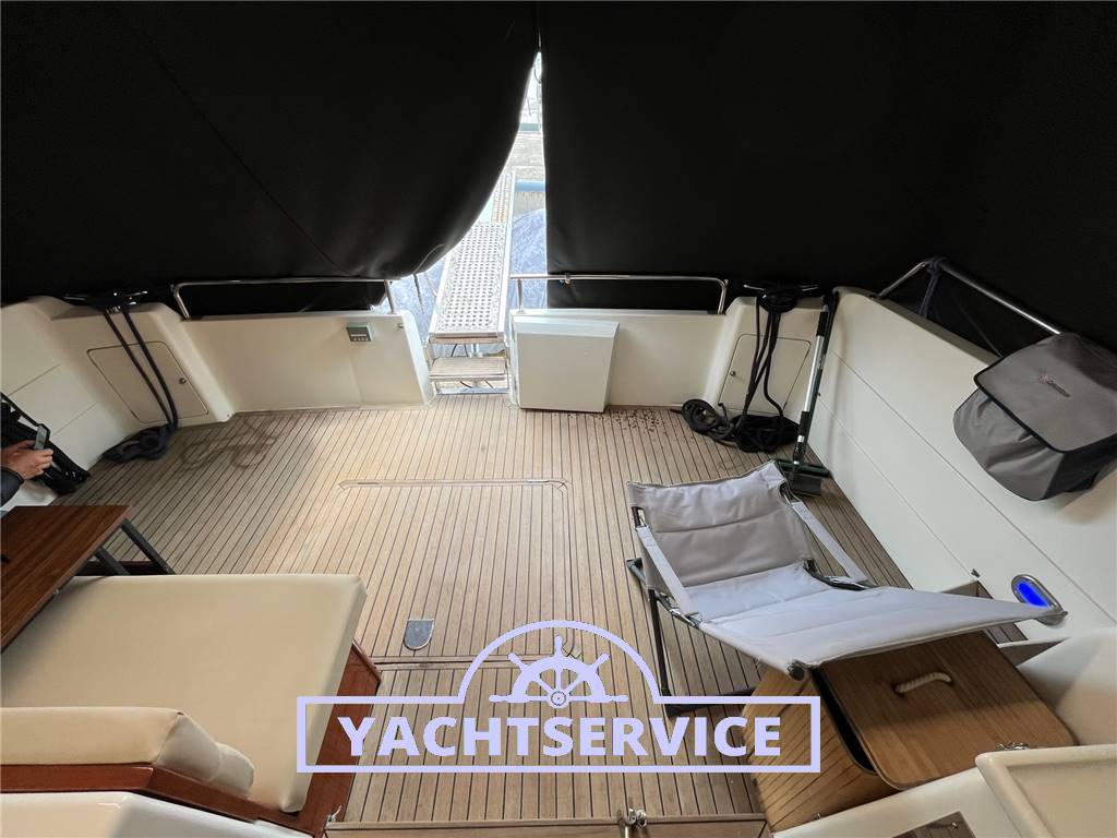 Marchi 42 hard top