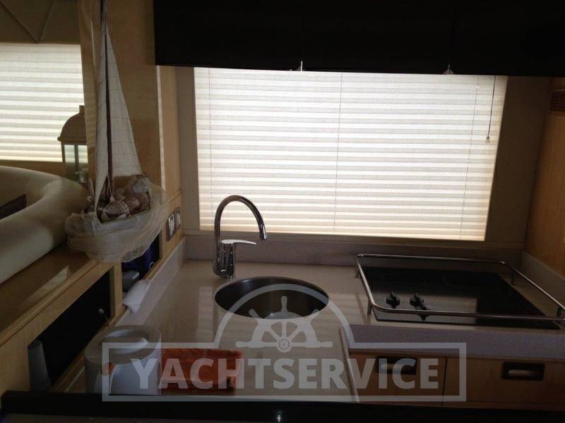 Gulf craft Majesty 56