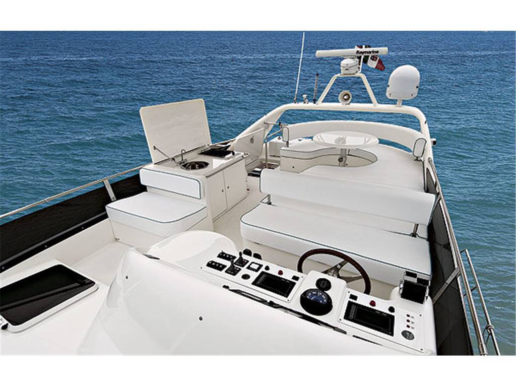 Uniesse 58 fly